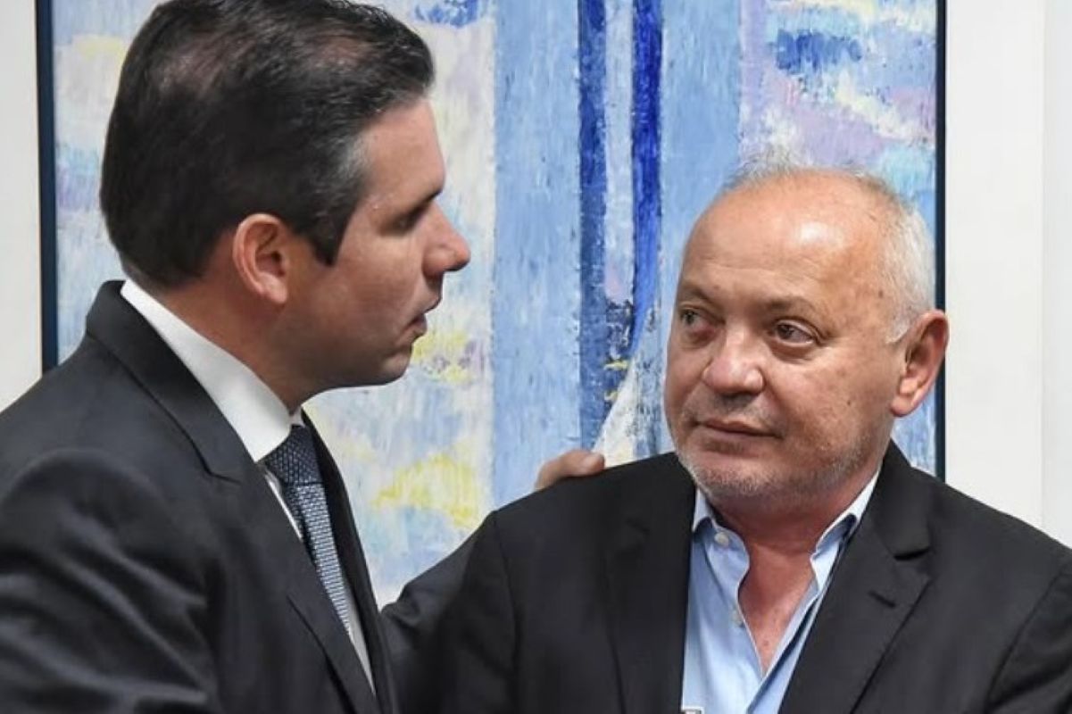 Entidade na mão de político cooptou diretores do INSS e pagou lobista