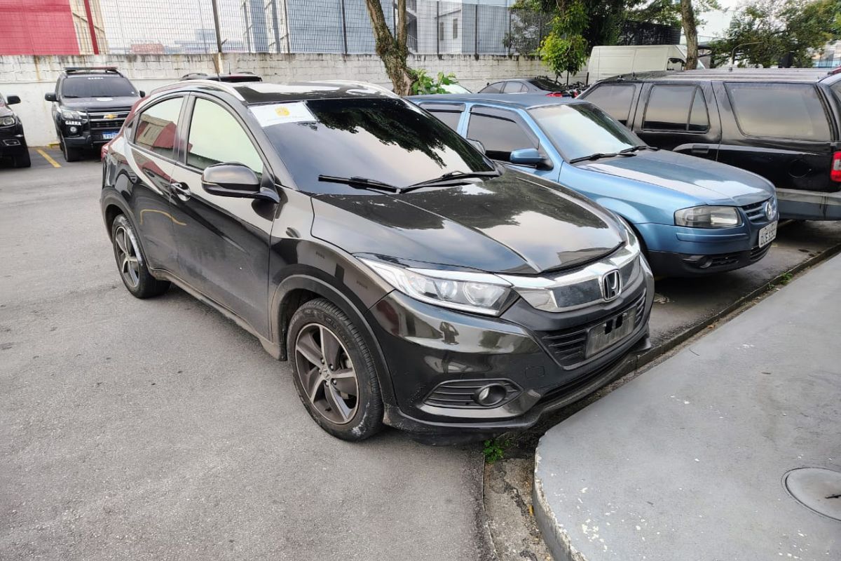 Polícia acha quadrilha após falsa venda de carro em golpe de R$ 92 mil