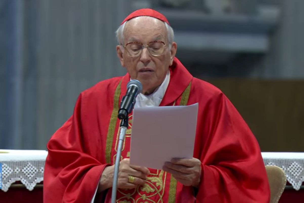 “Que seja eleito o papa que a humanidade precisa”, diz cardeal