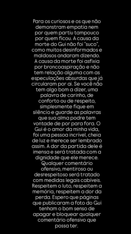 A namorada devolveu os rumores sobre a morte de um fisiculturista: “Não é suco de frutas”.