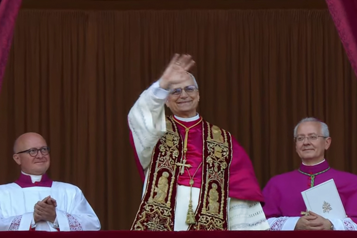 Fiéis invadem perfil do papa Leão XIV, que chega a 100 mil seguidores