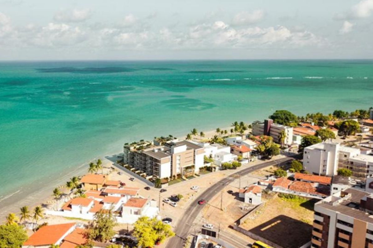Coringa, chefe do Comando Vermelho, é preso “luxando” à beira-mar
