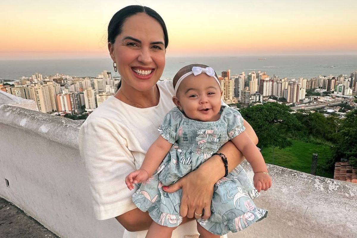 Graciele Lacerda com a filha
