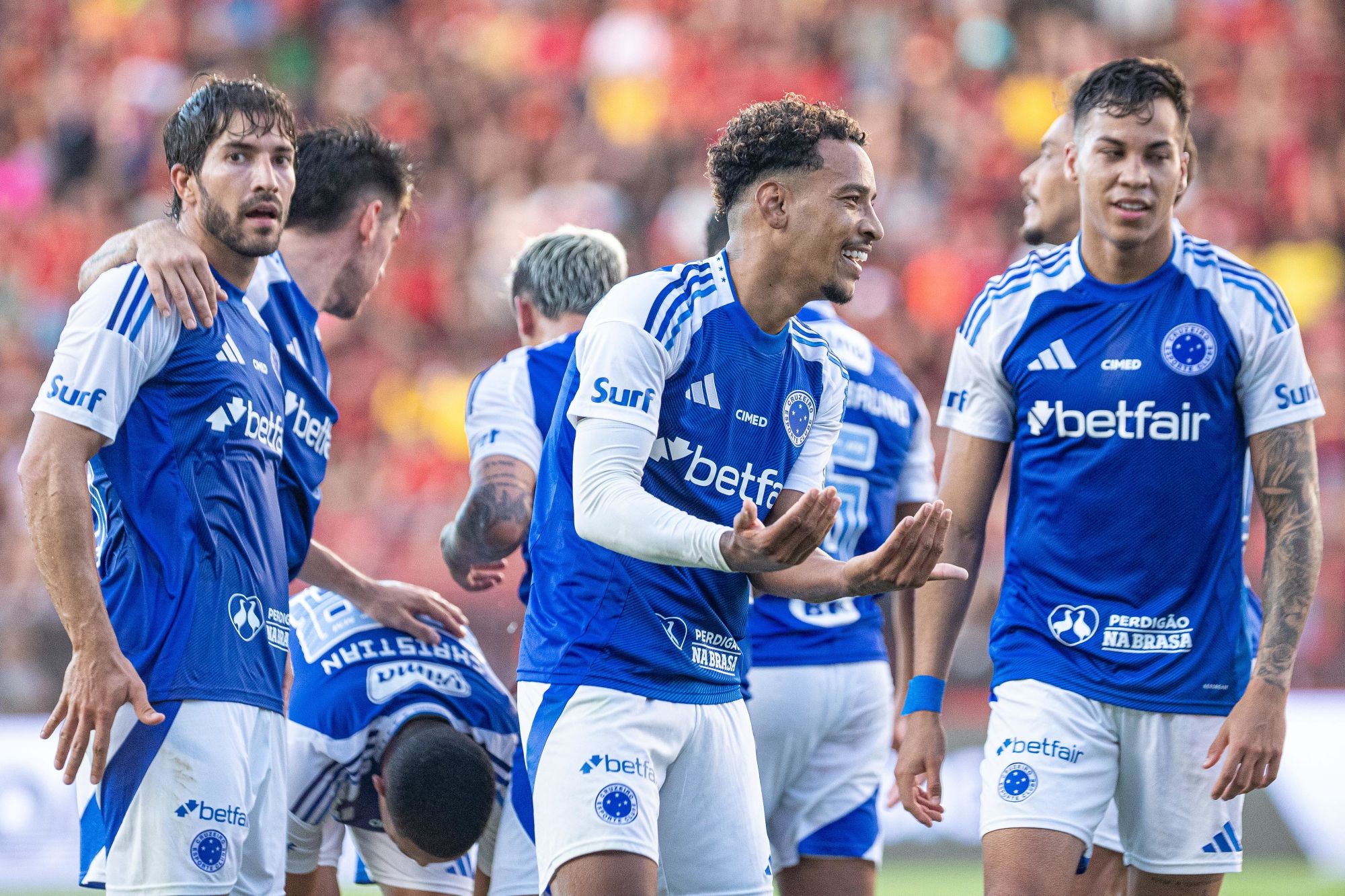 Com goleada, Cruzeiro quebra tabu e derrota Sport em Recife. Veja gols