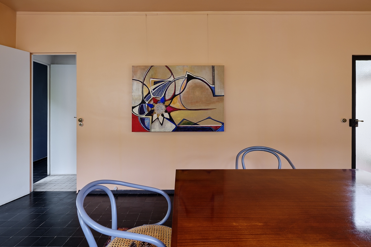 Foto colorida da exposição ABERTO4 na Maison La Roche - Metrópoles