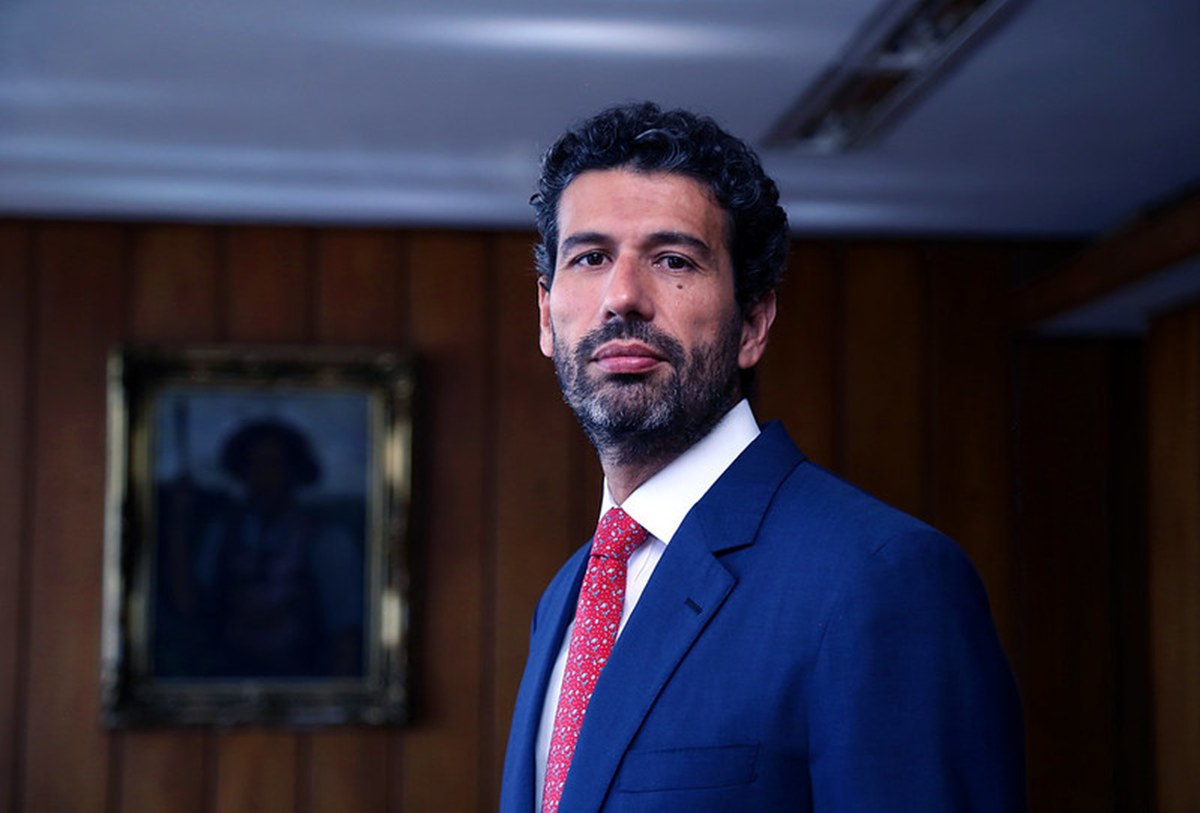 Vídeo: secretário diz que consignado CLT impactará pouco a inflação