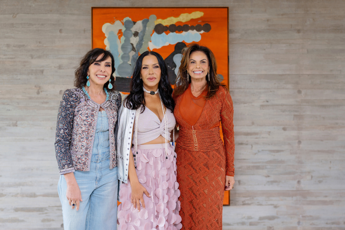 Lara Calaça faz surpresa para Claudia Meireles - Metrópoles
