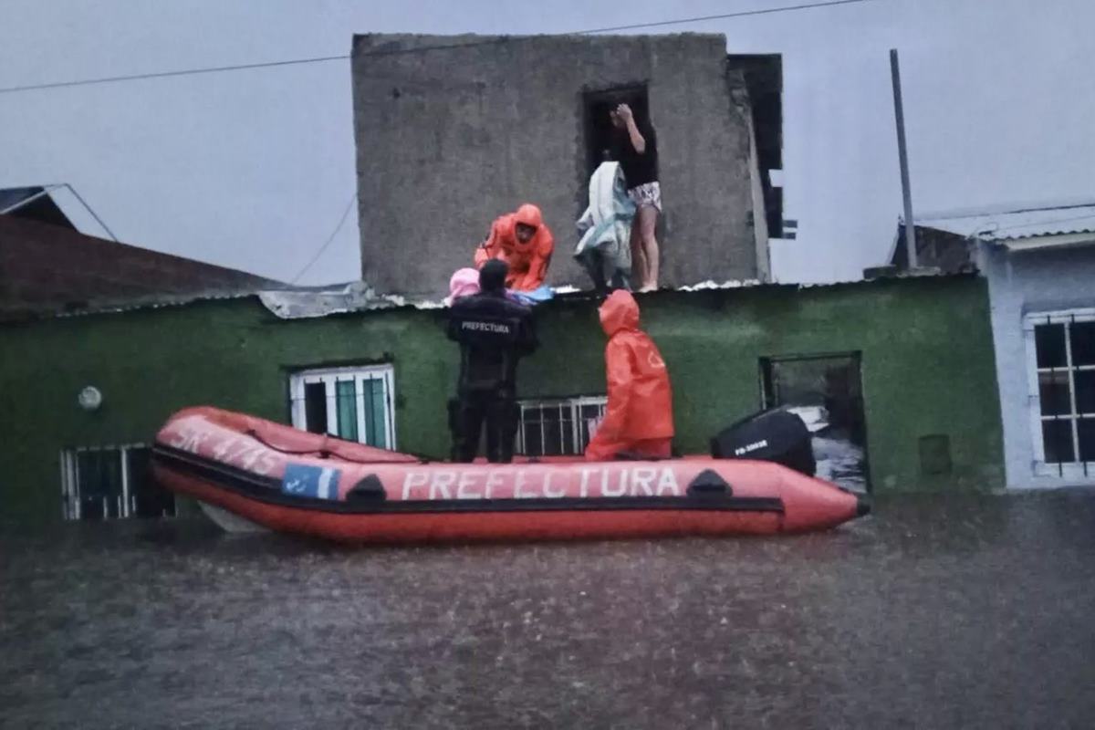 Chuvas: ao menos 10 cidades são evacuadas na Argentina após enchentes