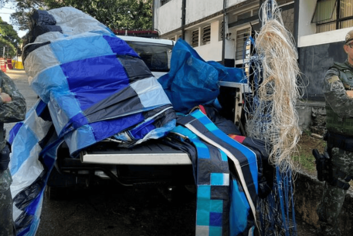 Dupla é multada em R$ 20 mil por soltura de balões na zona sul de SP