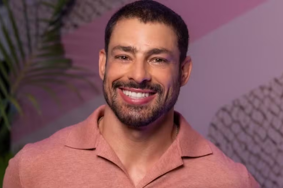 Ausência de Cauã Reymond no aniversário de Debora Bloch chama atenção