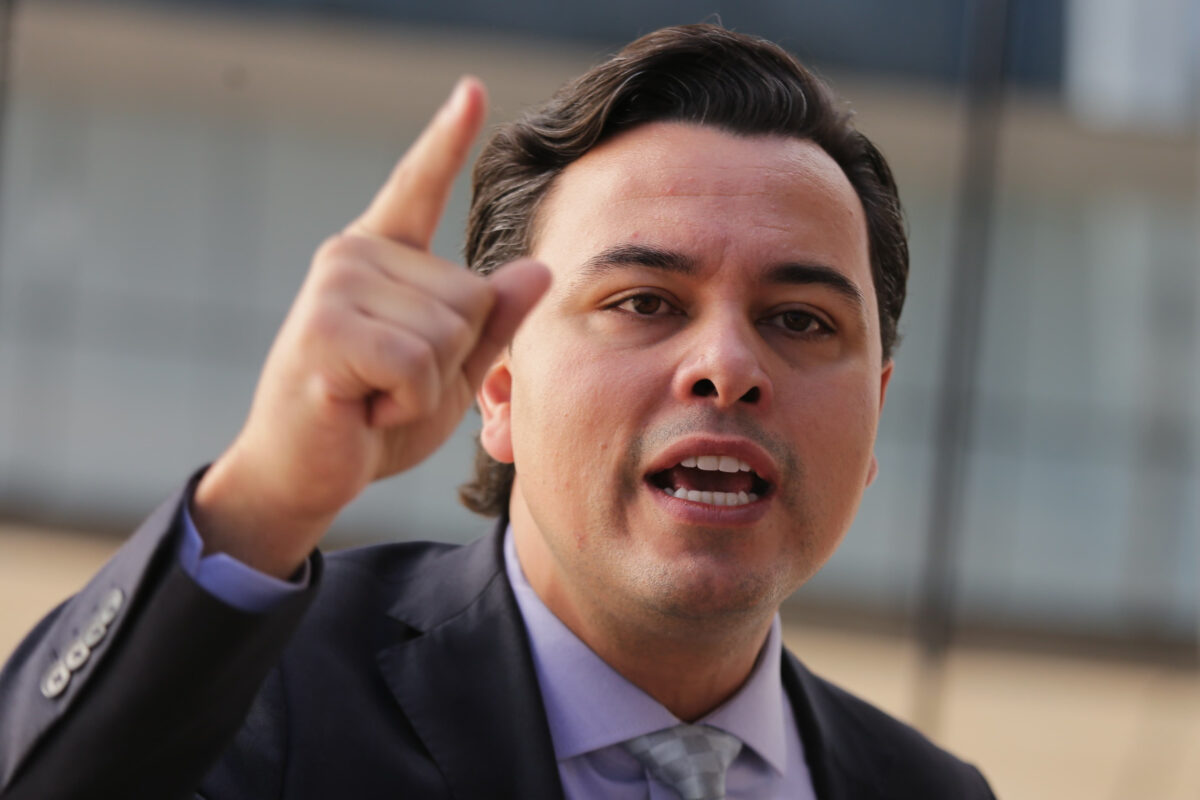 Advogado de Filipe Martins rebate Moraes e diz que não acusou Tarcísio