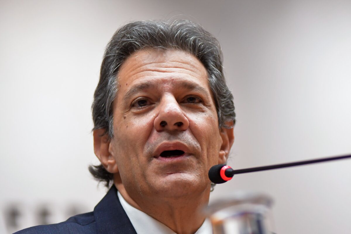 Haddad admite “calibrar” IOF em caso de aprovação de medidas fiscais