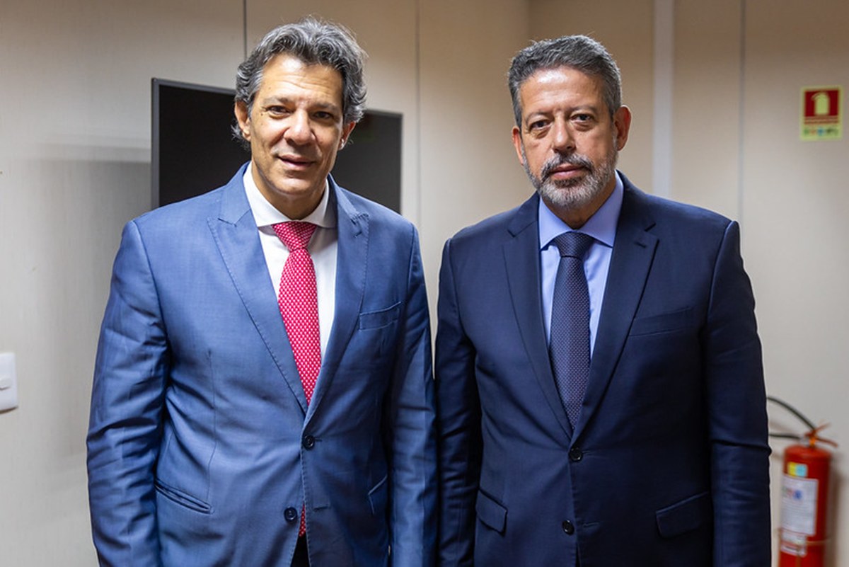 Lira a Haddad: isenção do IR depende de compensação a estados