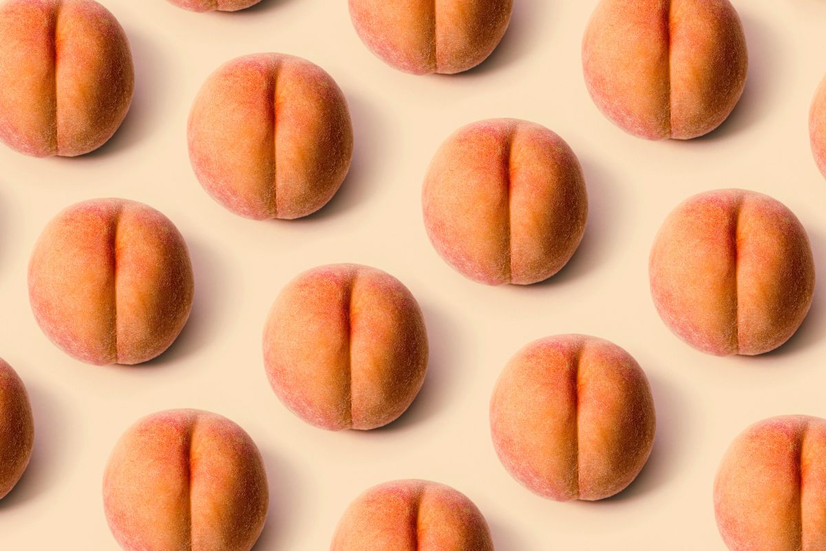 Pelo bumbum: 7 posições para um sexo anal gostoso e sem dor