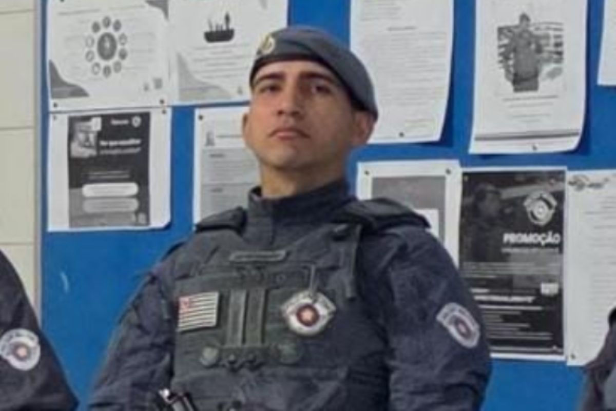 Soldado da PM morre em acidente de moto após 18h de trabalho