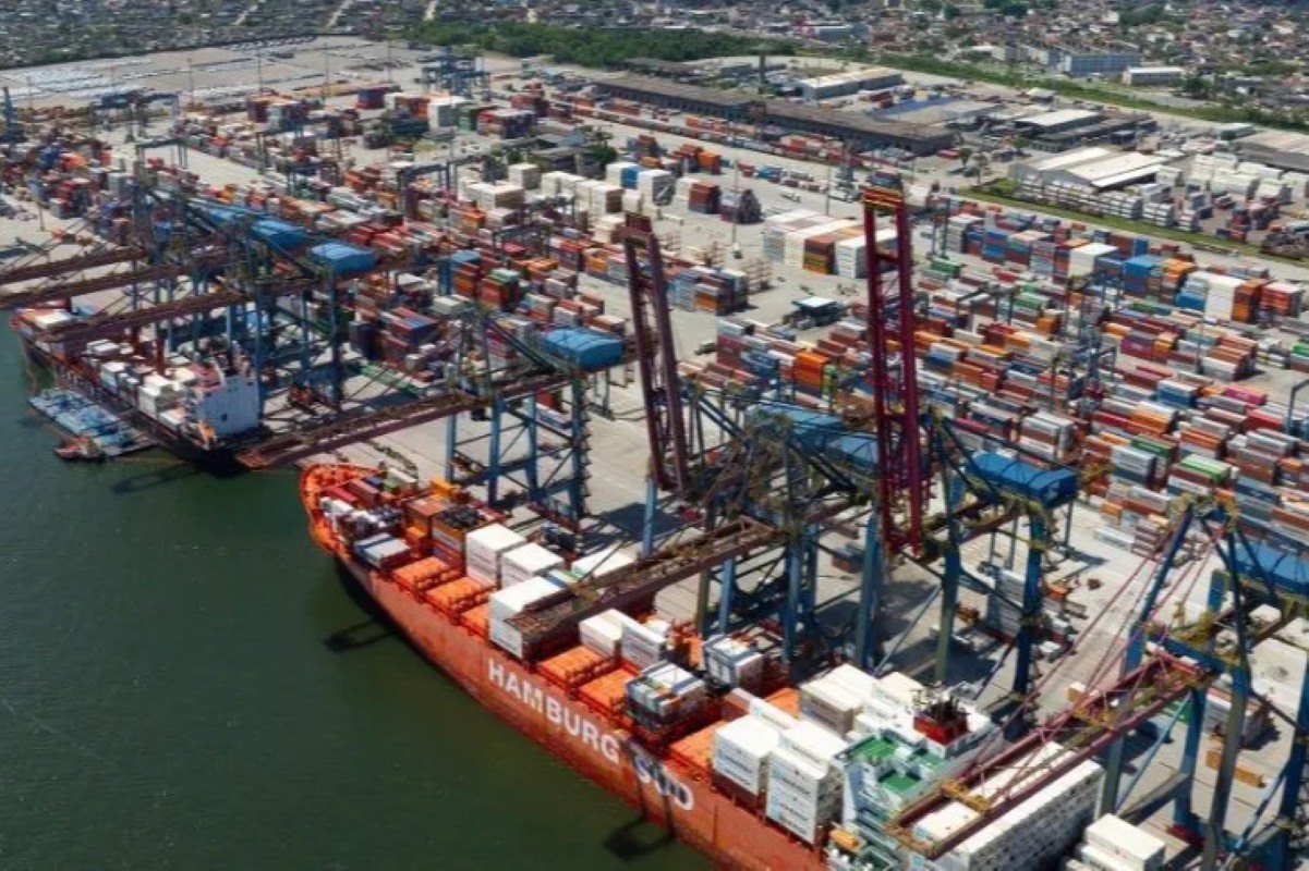 Exportações disparam no Porto de Santos antes do tarifaço de Trump