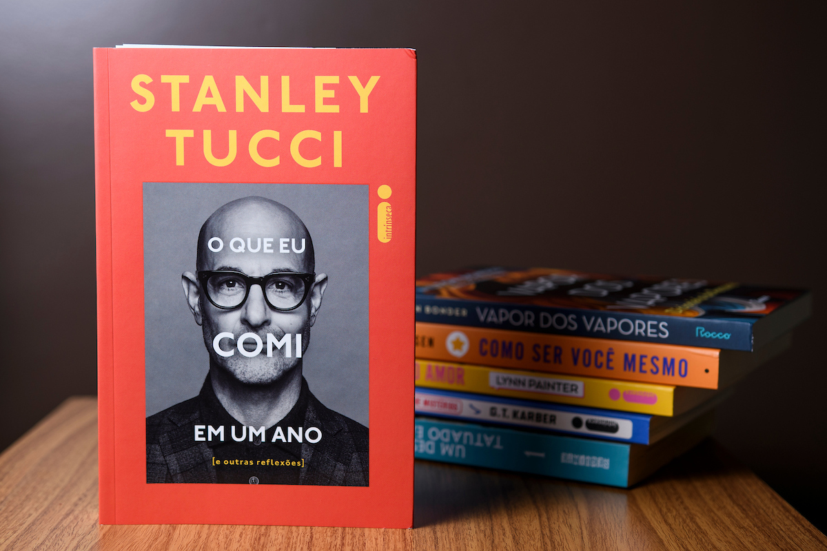 Junho Literário: 15 Livros Inesquecíveis para Adicionar à Sua Lista de Leitura