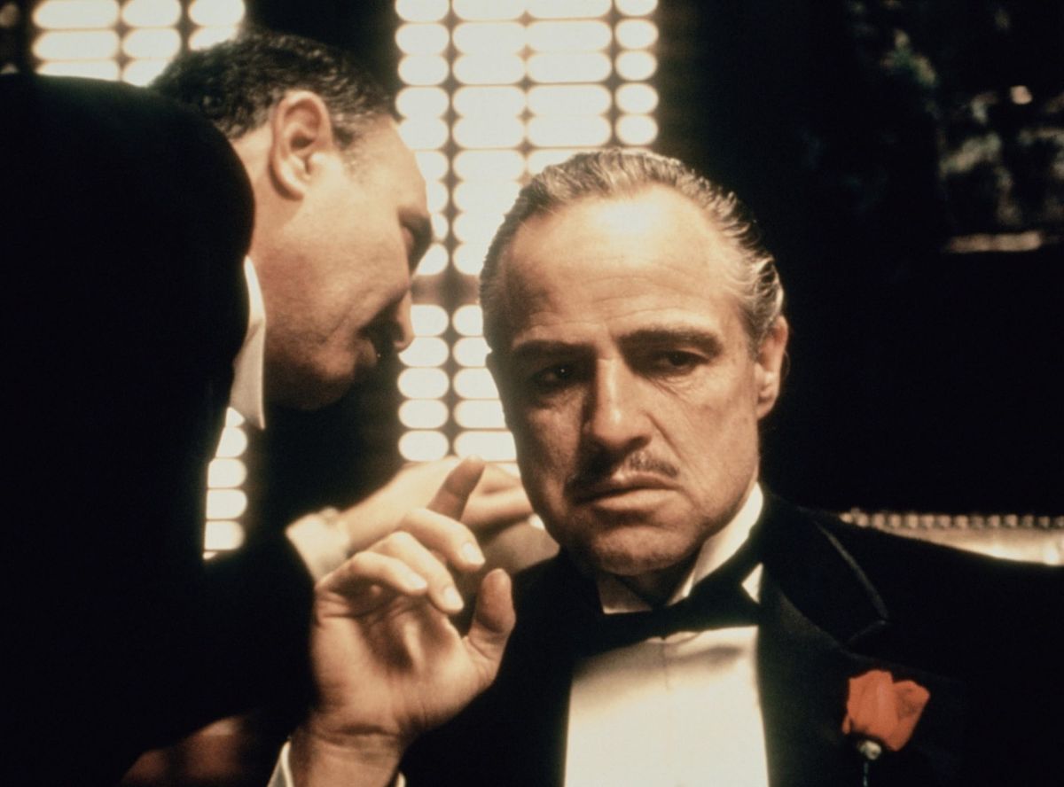 Foto com cor. Filme O Poderoso Chefão - Metrópoles