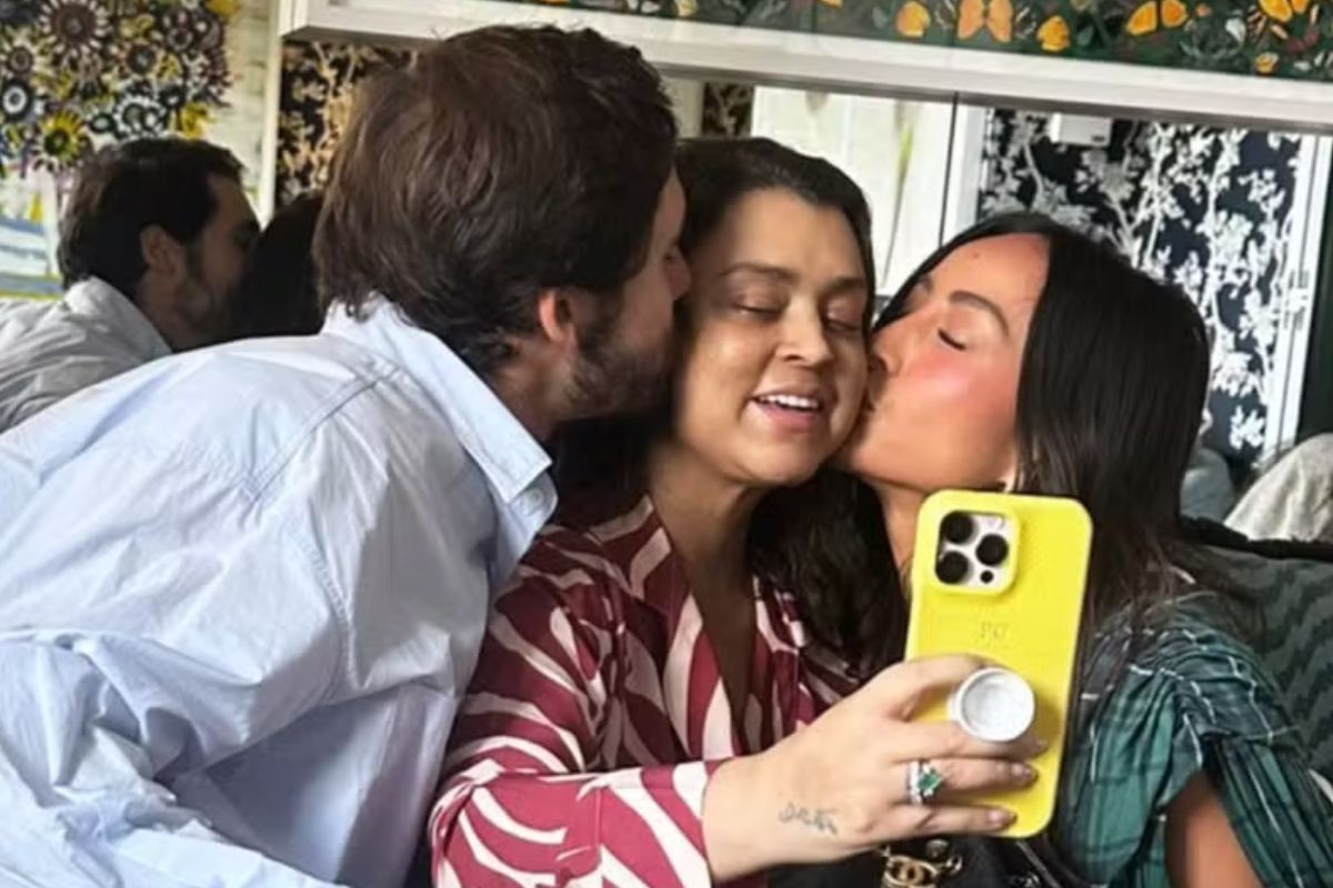 Preta Gil recebe visita de Sabrina Sato e Nicolas nos EUA: “Mimada”