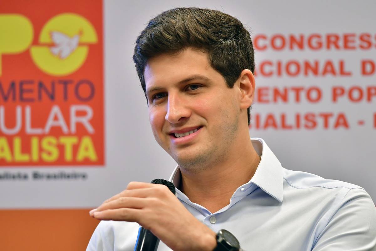 Novo presidente do PSB, João Campos defende chapa Lula/Alckmin em 2026
