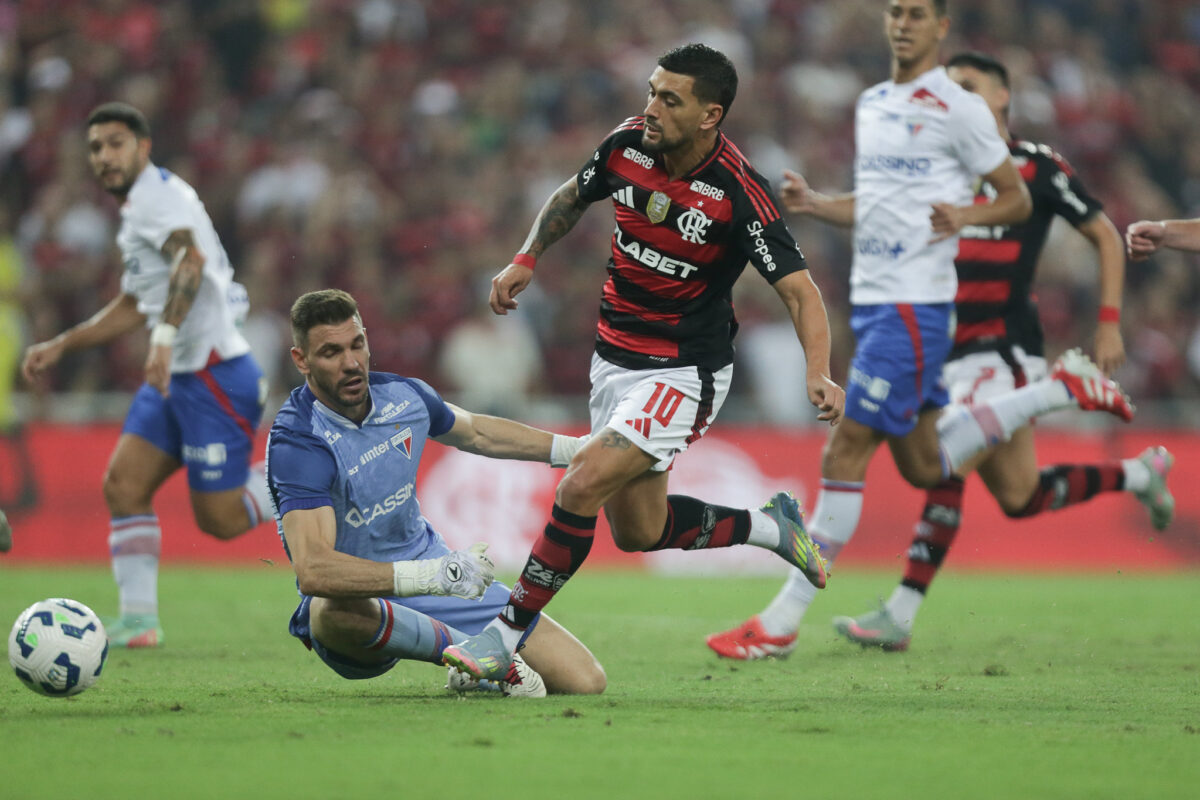 Flamengo atropela Fortaleza por 5 x 0 e parte para Mundial nos EUA