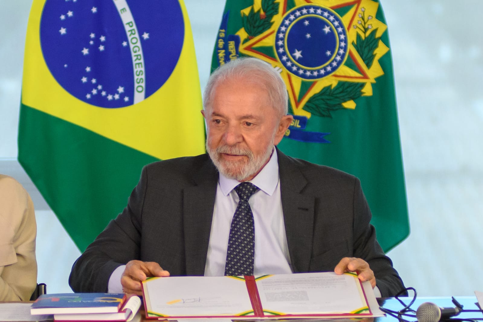 Governo baixará gasolina, em prevenção à guerra do Irã e alta na luz