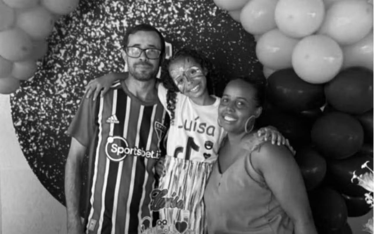 Servidor público, esposa e filha morrem em colisão com caminhão em GO