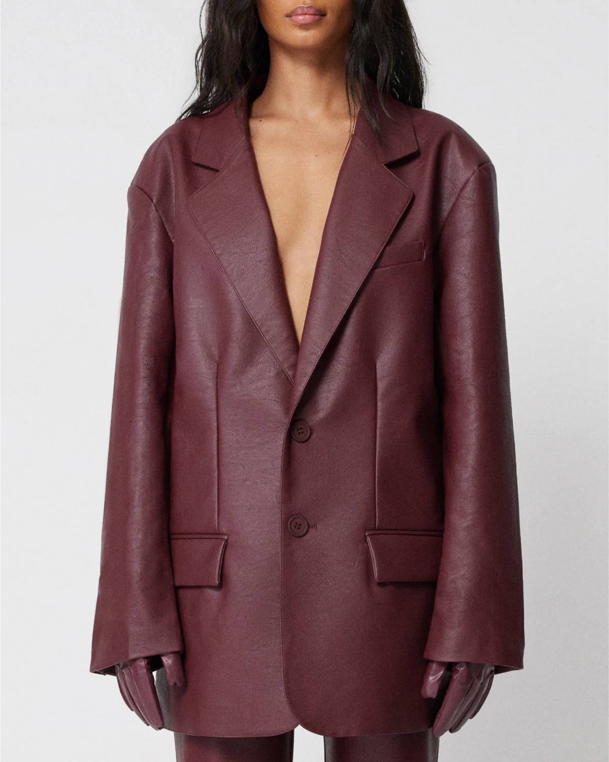 Blazer oversized da Khy, marca de Kylie Jenner - Metrópoles