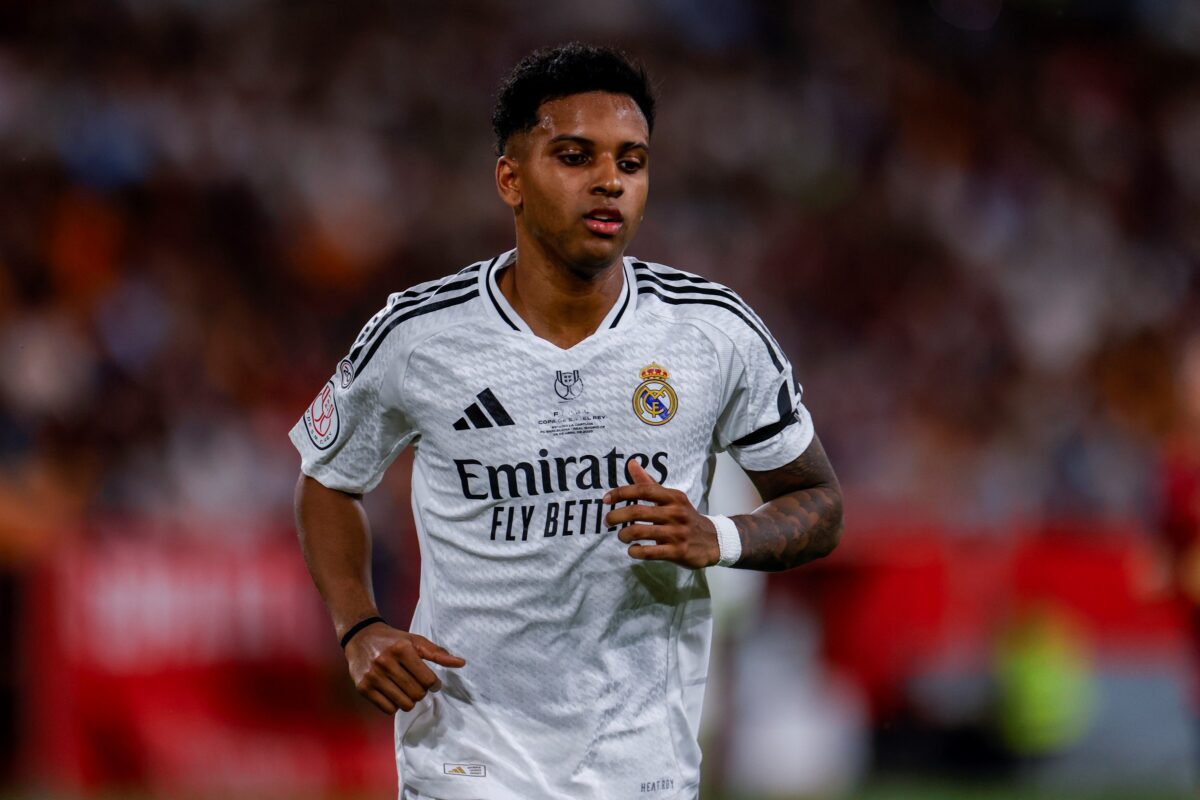 Atacante brasileiro do Real Madrid vira alvo do Arsenal. Saiba quem