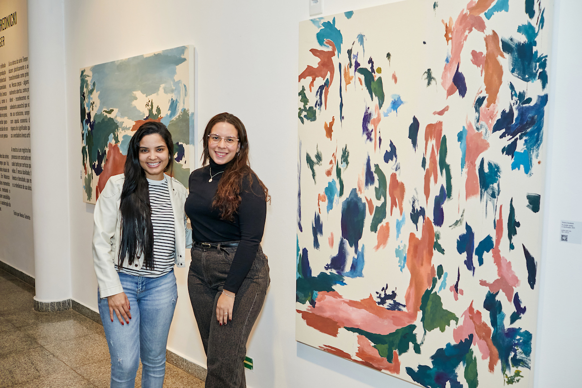 Abertura da exposição A Leveza do Ser de Victoria Serednicki - Metrópoles