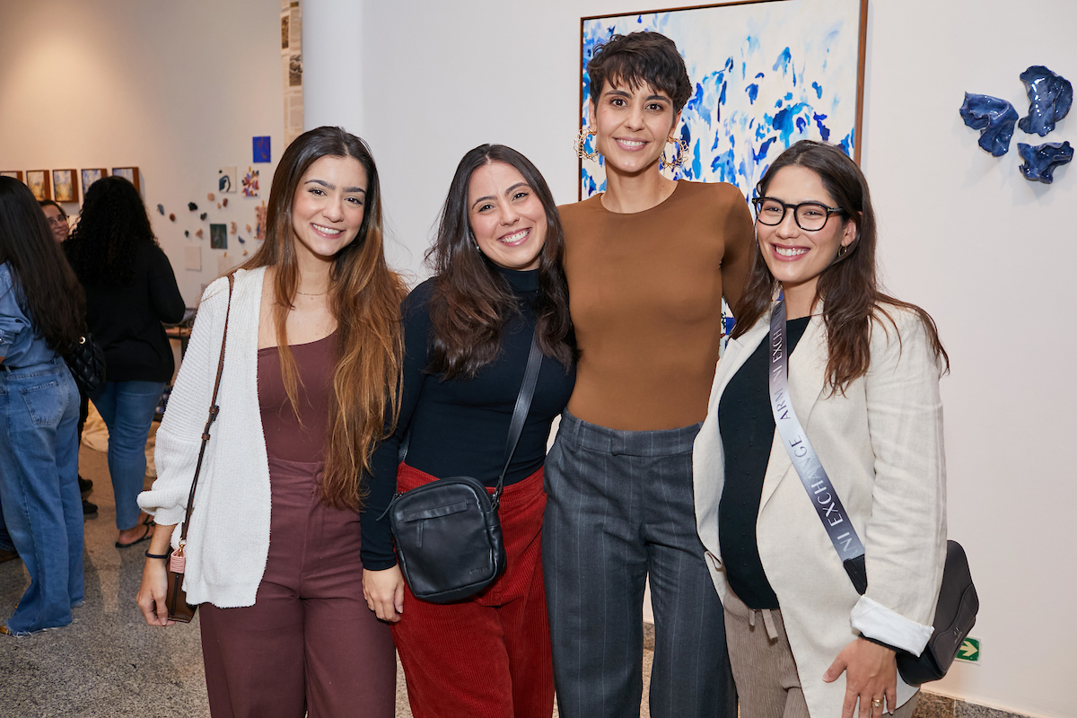 Abertura da exposição A Leveza do Ser de Victoria Serednicki - Metrópoles