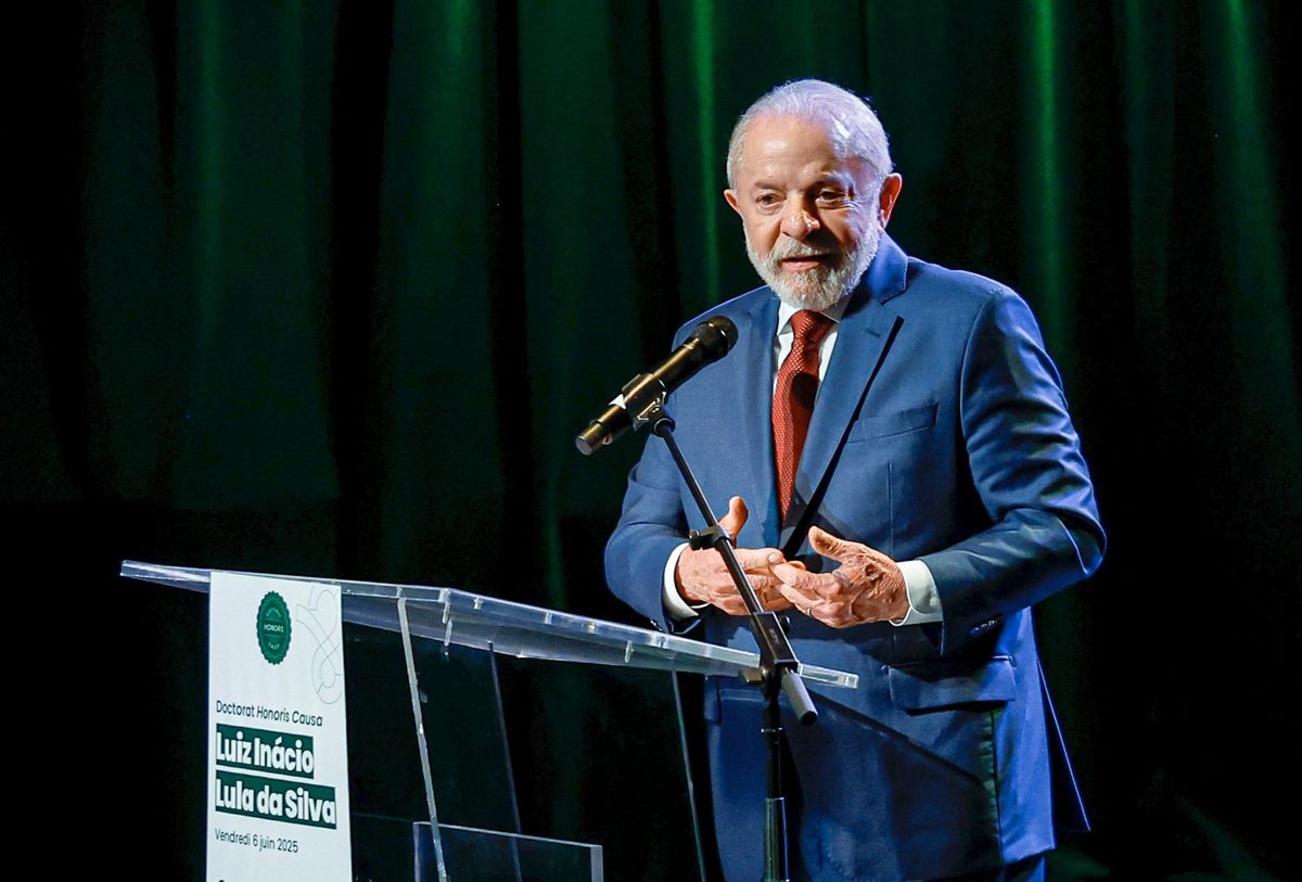 Dois dias após pesquisa ruim, Lula diz estar “feliz da vida”