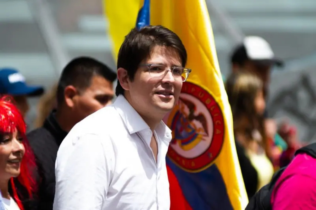 Saiba quem é o pré-candidato à presidência baleado na Colômbia