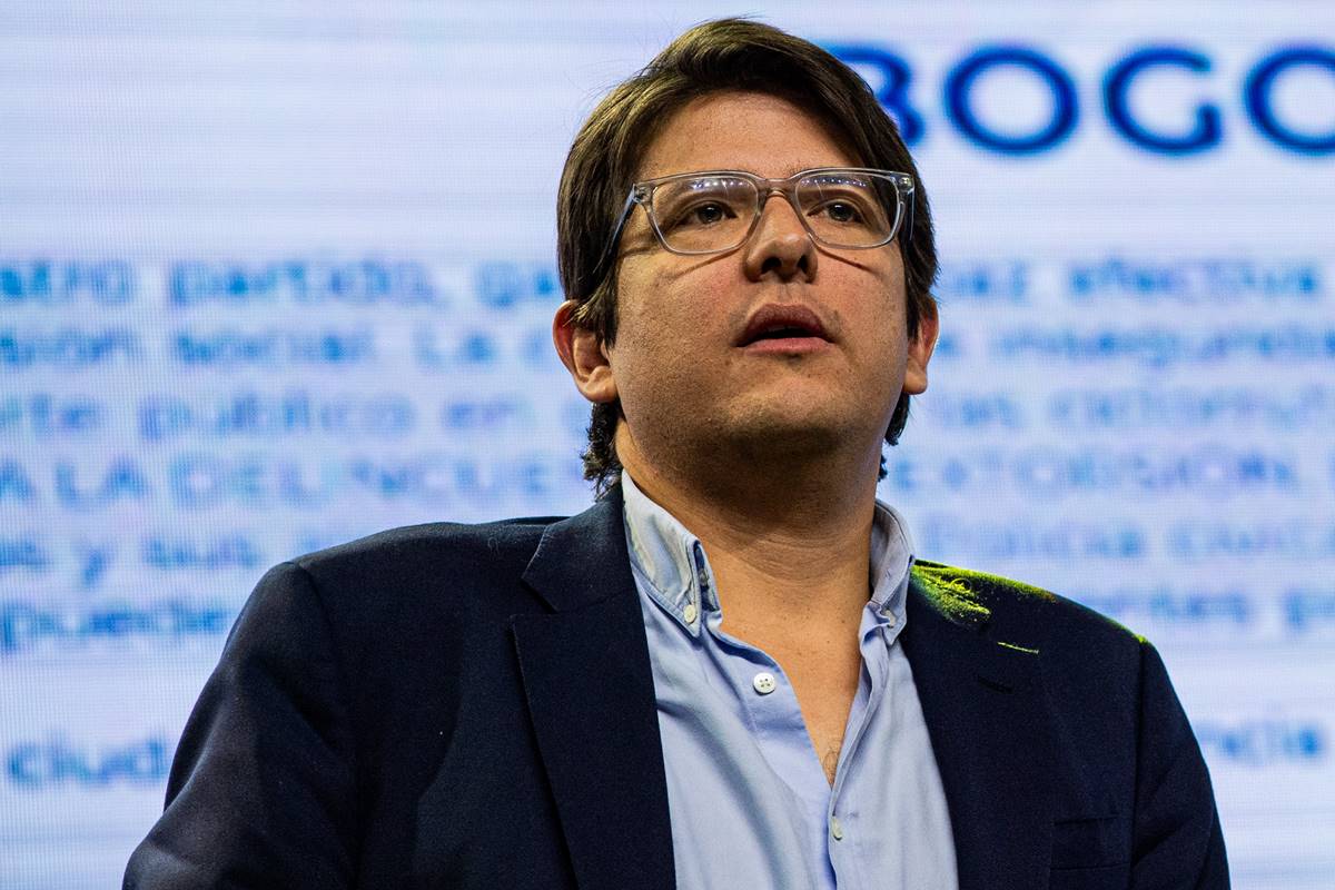 Líderes mundiais rechaçam ataque a Uribe: “Atentado à democracia”