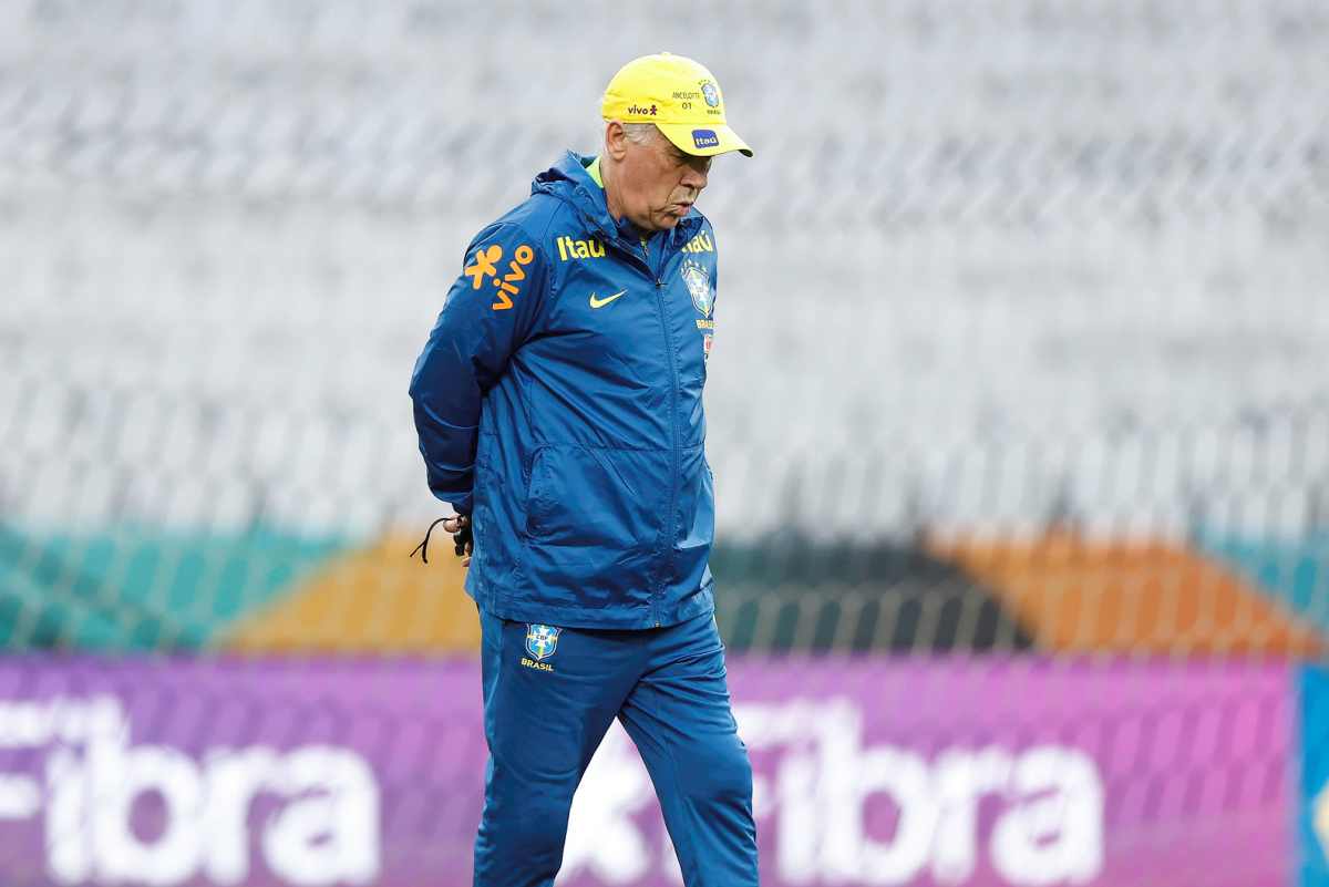 Aniversariante, Carlo Ancelotti completa 66 anos em estreia no Brasil