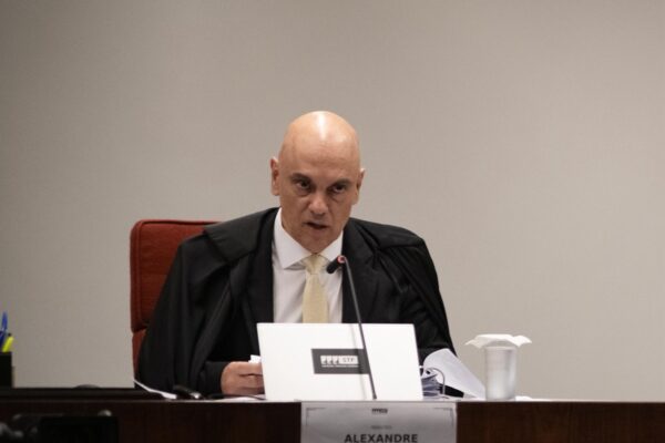 Imagem colorida de Alexandre de Moraes - Metrópoles