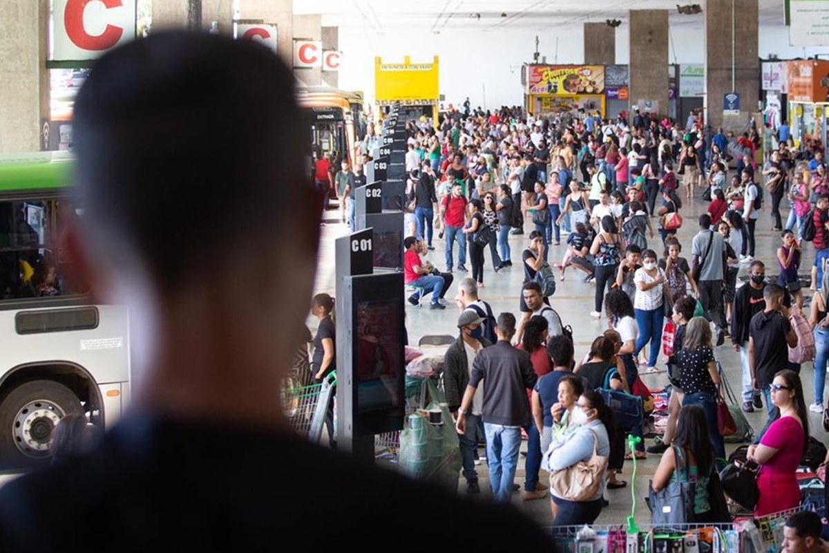 Estacionamento na Rodoviária passa a ser pago. Veja locais e valores