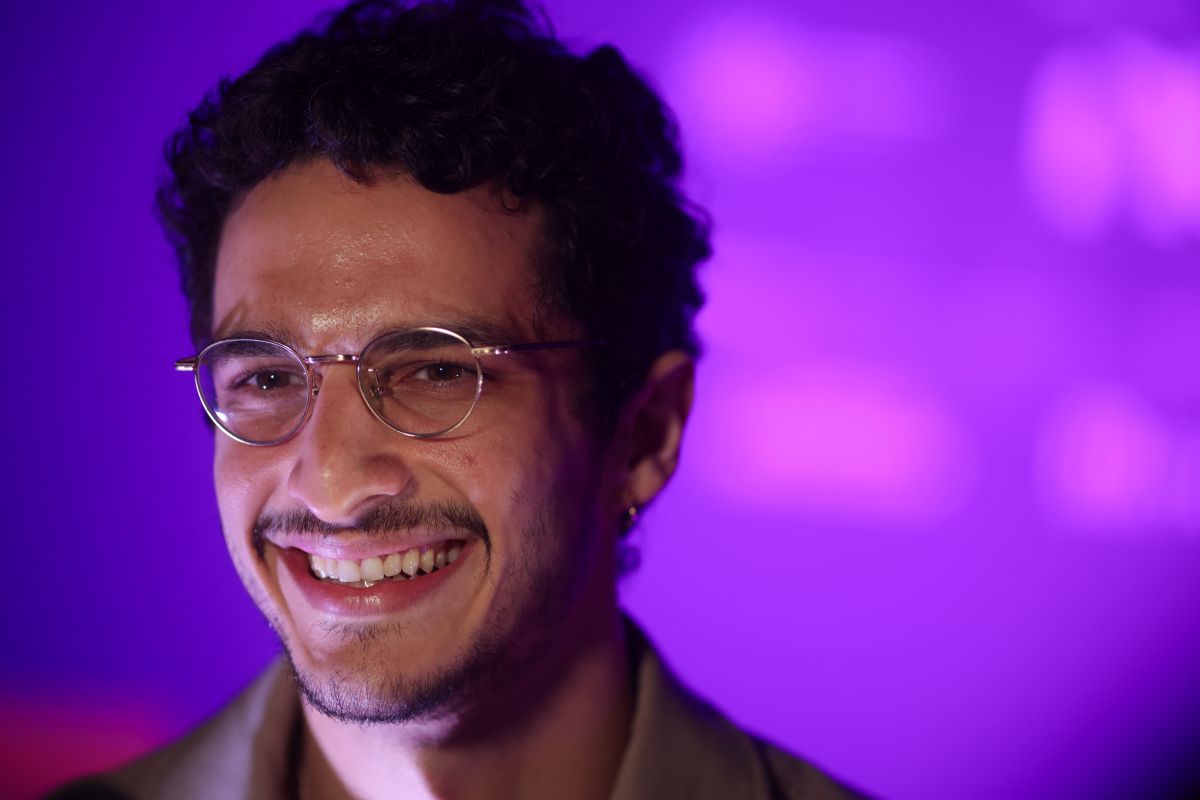 Foto com cor. Jullio Reis no Open Air - Metrópoles