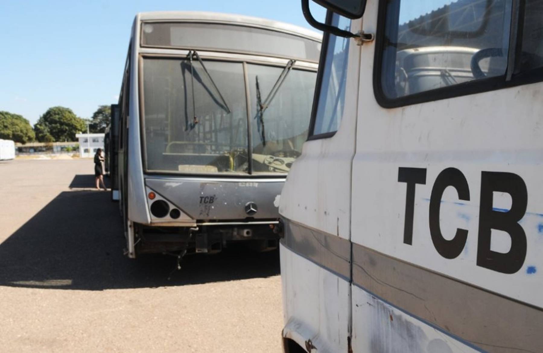 Mesmo após denúncias, TCB mantém contratos com empresas familiares