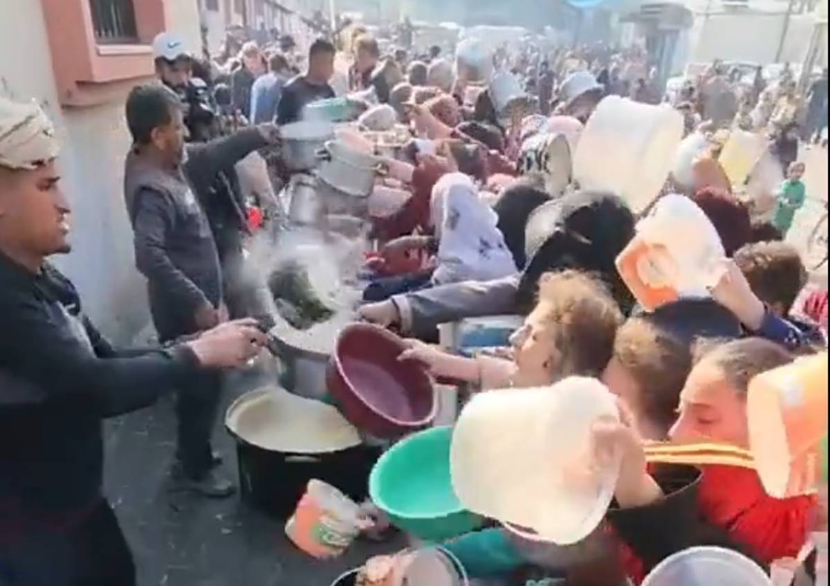 Vídeo: população de Gaza briga por comida em meio a bloqueio de Israel