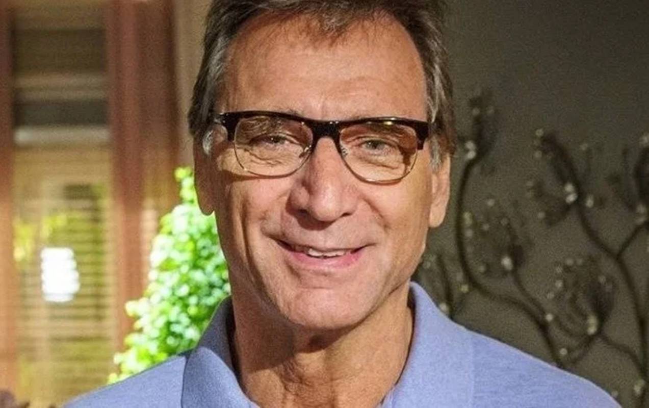 Herson Capri Declara Amor e Nostalgia a Deborah Secco no Dia dos Namorados: Uma Reflexão sobre o Passado Romântico