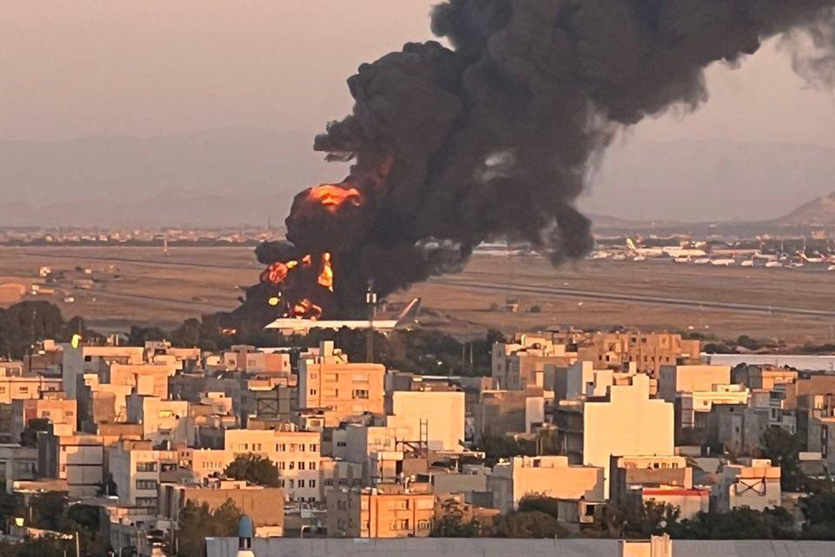 Israel diz ter atingido avião-tanque em ataque mais longínquo ao Irã