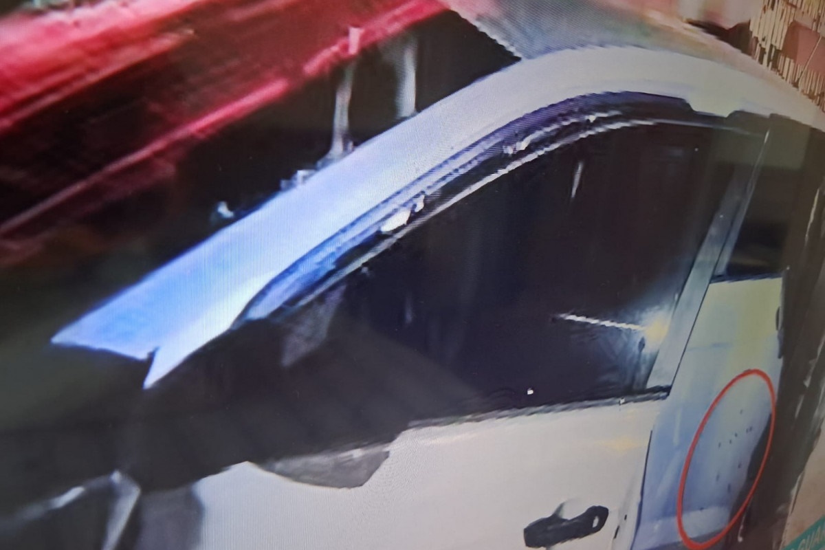 Bebê de 8 meses morre após carro da família ser atingido por tiro