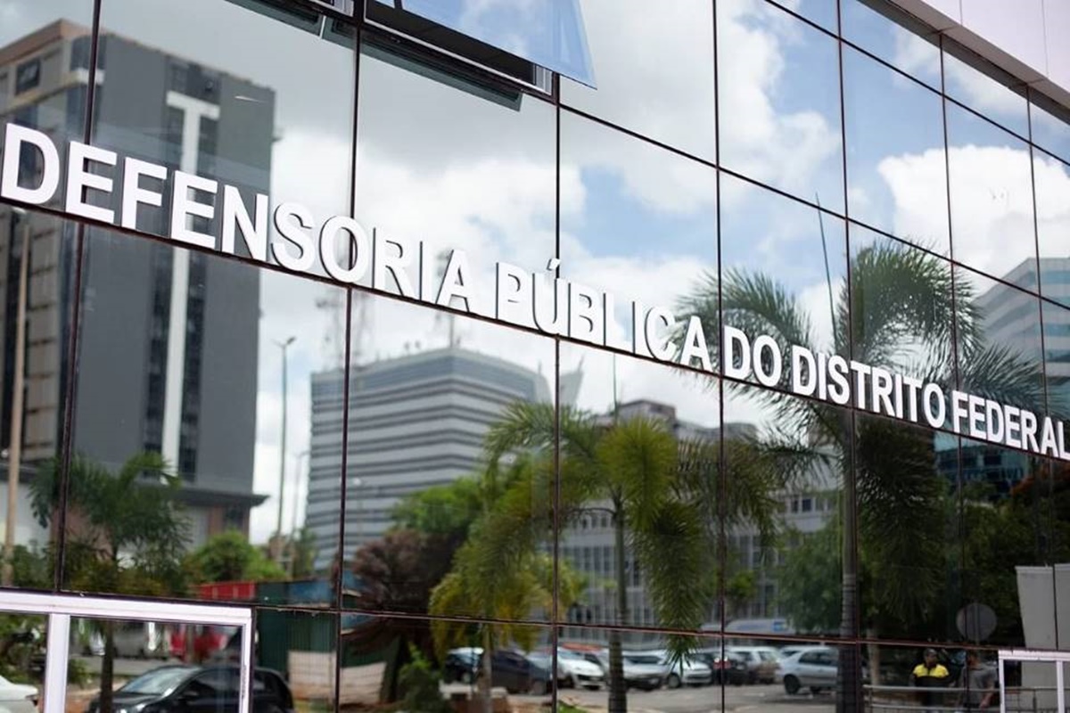 Celina Leão sanciona lei que cria 5 vagas na Defensoria Pública do DF