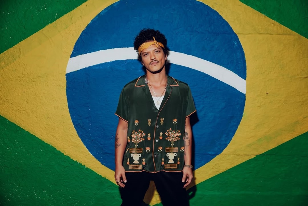 Brasileiros acusam Bruno Mars de apropriação cultural: entenda por que
