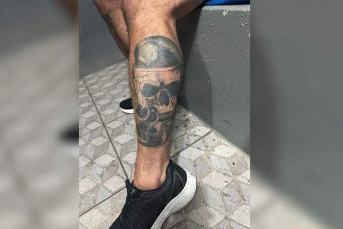 PM fake é preso ao tentar impressionar mulher com tatuagem do Bope