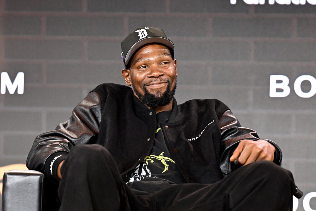 NBA: Kevin Durant é trocado pelo Phoenix Suns para o Houston Rockets