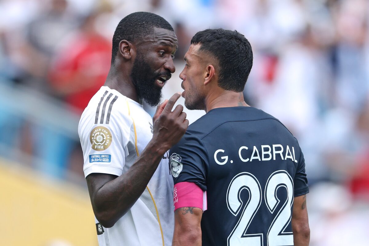 Rudiger, do Real Madrid, acusa jogador do Pachuca de racismo. Assista
