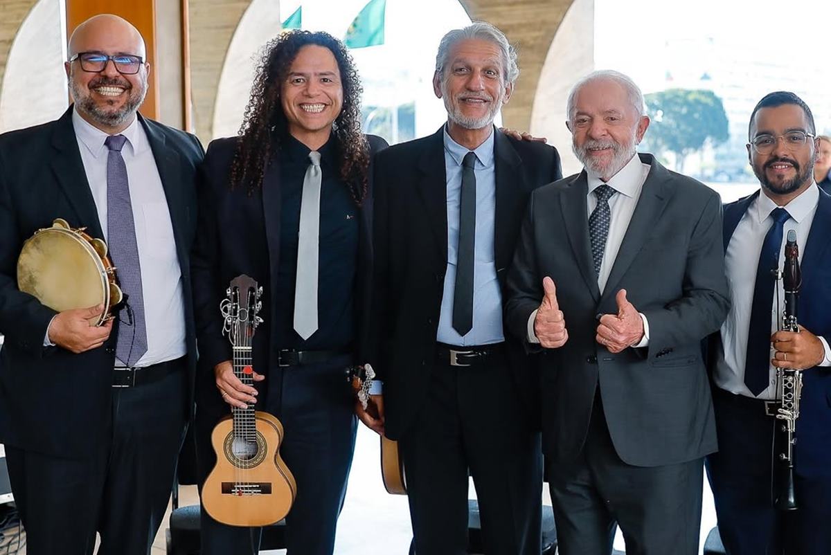 Choro Livre: O Grupo Brasiliense que Encantou Lula e Ganhou o Planalto!