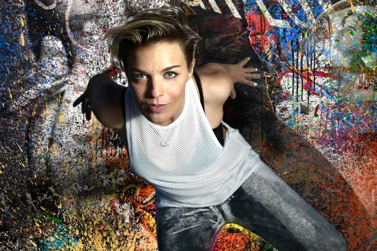 Na-na-na-na-na: quem é a cantora da música da Copa do Mundo de Clubes